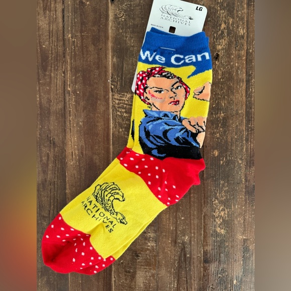 national archives Accessories - Rosie the Riveter socks